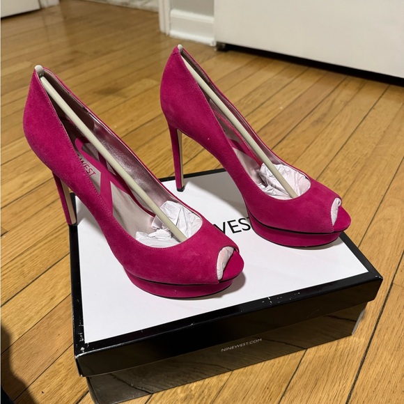 Nine West Women's Pink Peep Toe Heels - Picture 1 of 4